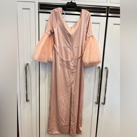 Mac Duggal Women's Flounced Sleeve Square Neck Column Gown Dress - Picture 4 of 7